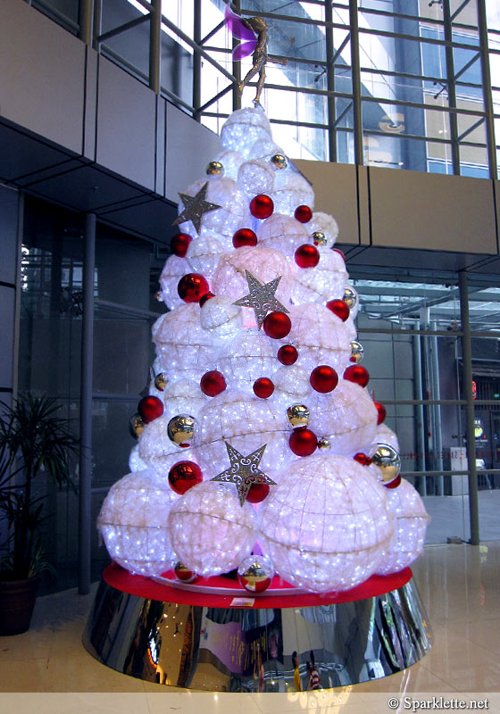 Christmas tree at Suntec City, Singapore