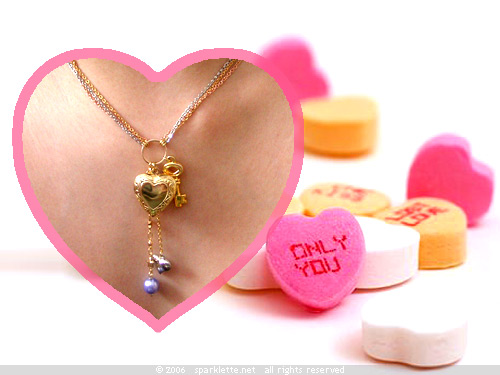 Alternative way of wearing 'I Heart U' Alternative way of wearing 'I Heart U'