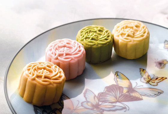 Snowskin mooncakes from Mandarin Orchard Singapore