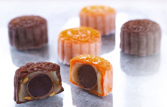 Hazel Choco & Tiger Lily mooncakes from Raffles Hotel, Singapore