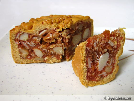 Mixed nuts mooncake from Concorde Hotel, Singapore