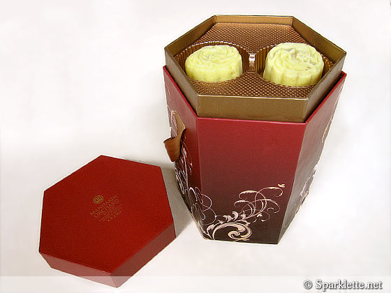 Snowskin mooncakes from Mandarin Orchard Singapore