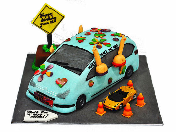 Car-shaped cake from Metrocakes, Singapore