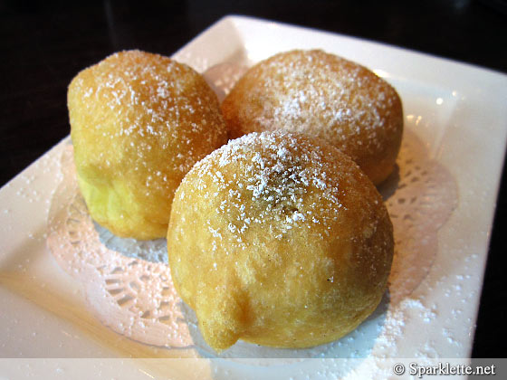 Soufflé egg white balls stuffed with red bean and banana