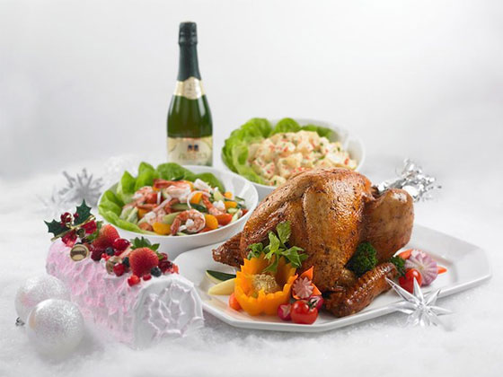 Swensen's Christmas Treats: Turkey / Roasted beef / Leg of lamb, salads, pastas, ice cream log cake and sparkling fruit juice