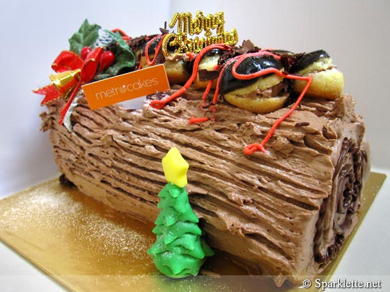 Christmas chocolate mousse log cake from MetroCakes, Singapore