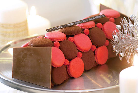 Christmas macaron log cake from Bakerzin, Singapore