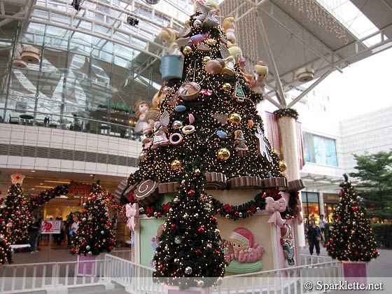 Precious Moments Christmas tree at Jurong Point, Singapore
