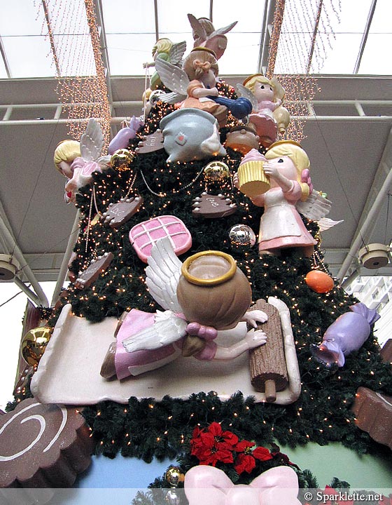 Precious Moments Christmas tree at Jurong Point, Singapore