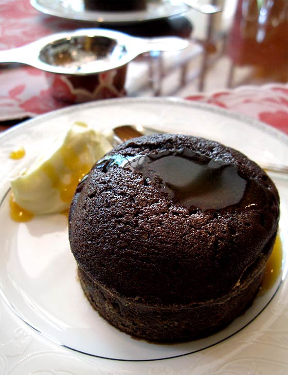 Chocolate lava cake