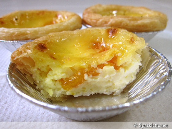 KFC Portuguese egg tarts with Mandarin orange