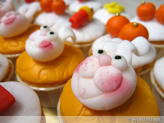 Chinese New Year goodies - Cupcakes from MetroCakes, Singapore