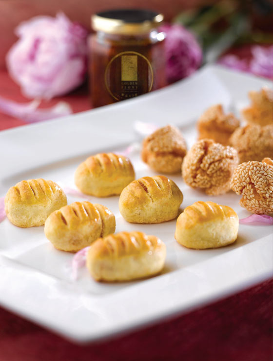 Chinese New Year pineapple cookies and sesame balls from Conrad Centennial Singapore, Singapore