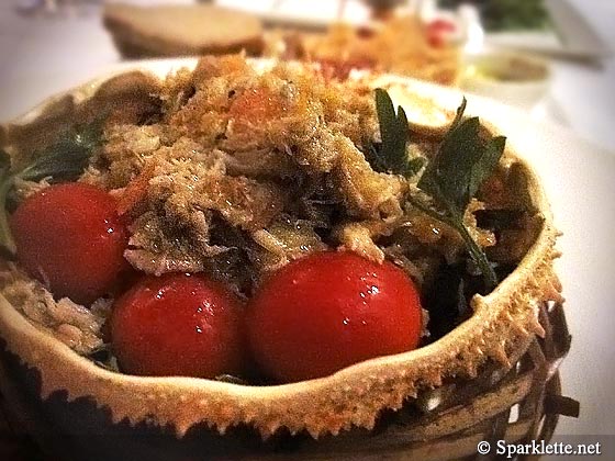 Spider crab meat with mixed vegetables