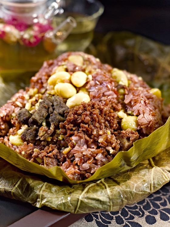 Organic red brown rice vegetarian dumpling from Szechuan Court, Fairmont Singapore Hotel