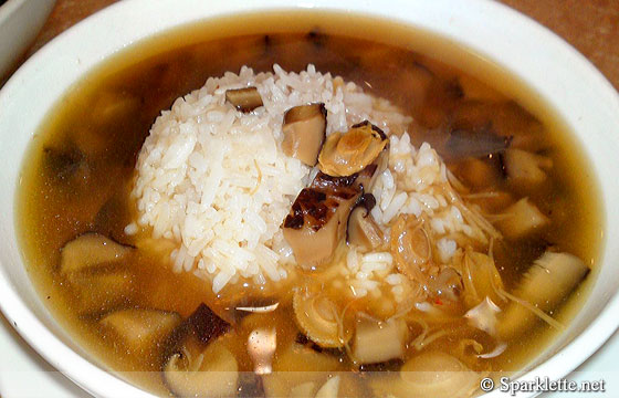 Dried scallops and abalone mixed rice