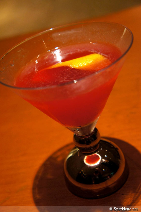 Cosmopolitan cocktail