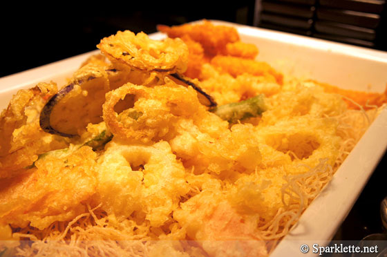 Assorted tempura