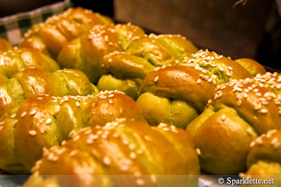 Matcha (green tea) buns