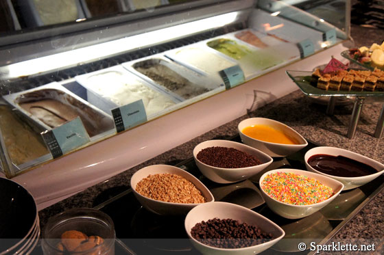 Ice cream and toppings