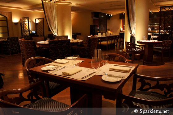 One-Ninety restaurant at Four Seasons Hotel Singapore