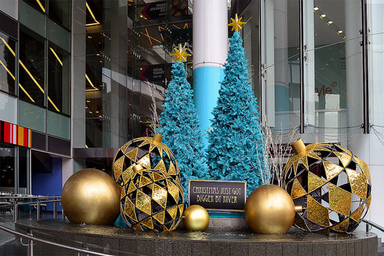 Christmas tree at The Central, Singapore