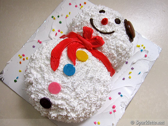 Frosty Snowman Christmas cake