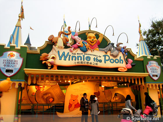 Hong Kong Disneyland - The Many Adventures of Winnie the Pooh