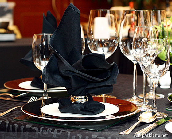 Sophisticated table setting
