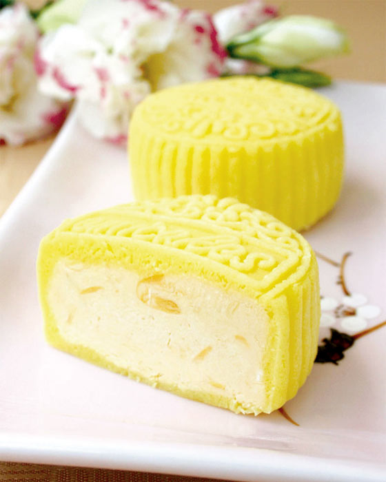 D24 durian mooncakes from Emicakes, Singapore