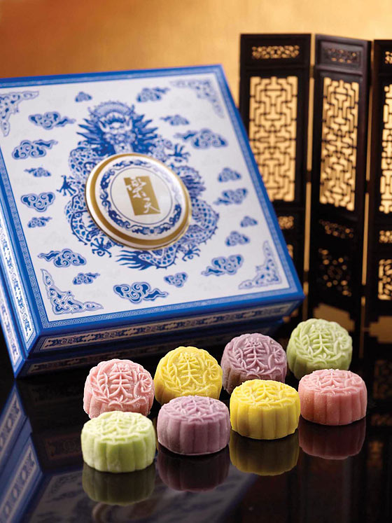 Snowskin mooncakes from Paradise Group