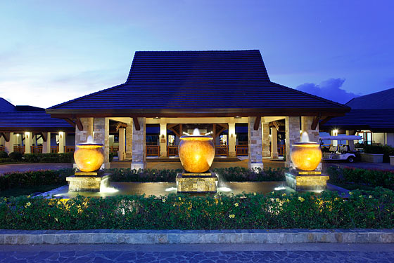 Crimson Resort and Spa Mactan, Lapu-Lapu, Philippines