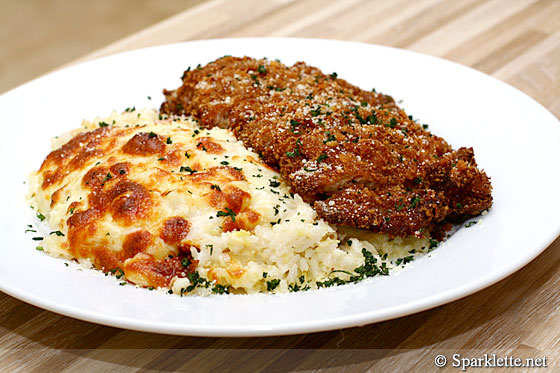 Chicken cutlet with baked rice