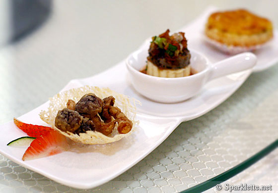 Deep-fried Ling Zhi mushrooms with salt & pepper