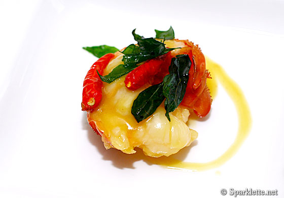 Stewed Boston lobster tail with lemon sauce