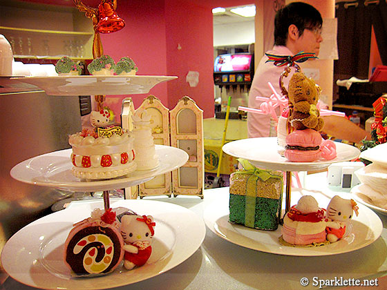 Hello Kitty Sweets Cafe in Taipei, Taiwan