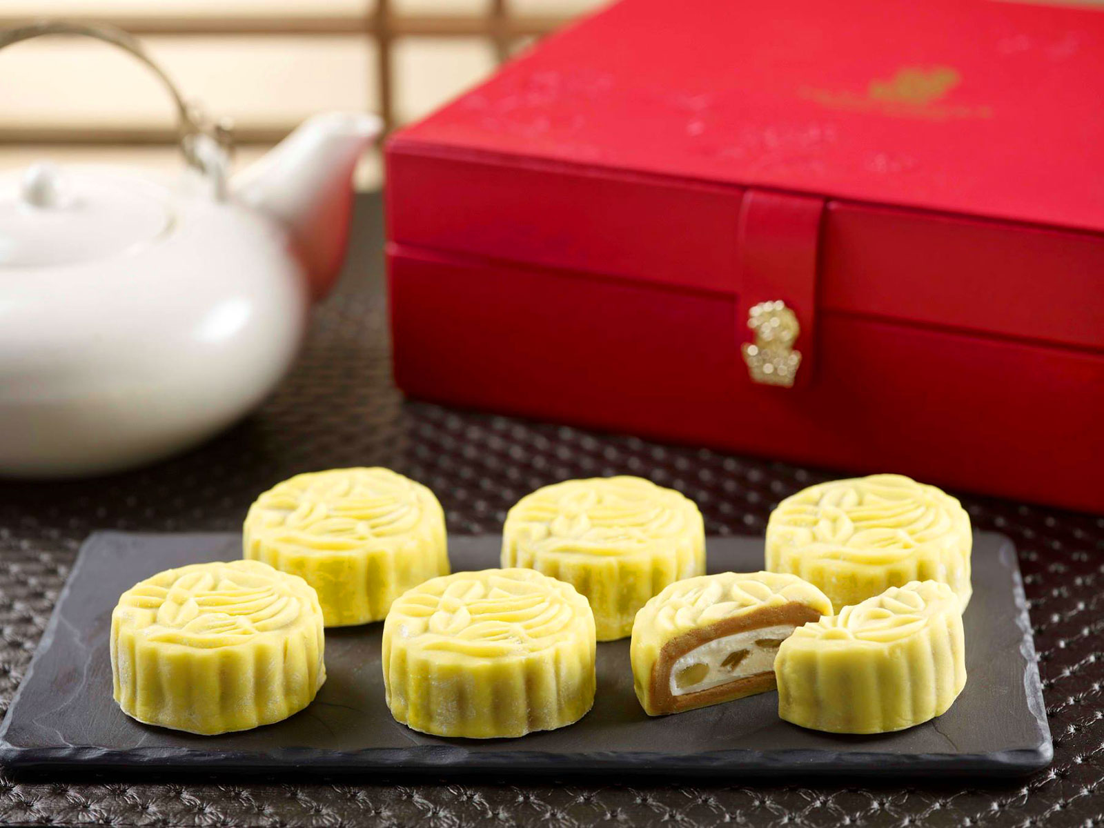 Snowskin mooncakes from The Ritz-Carlton, Millenia Singapore