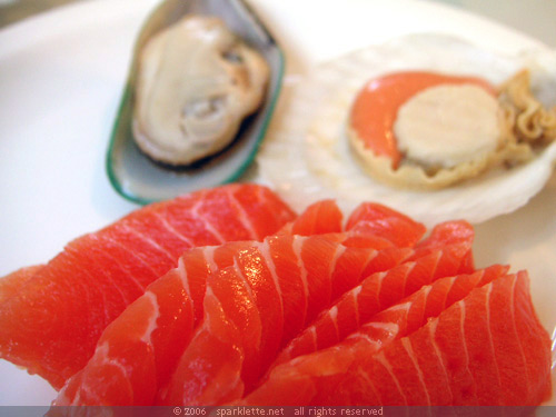 Salmon Sashimi, Scallop & Mussel