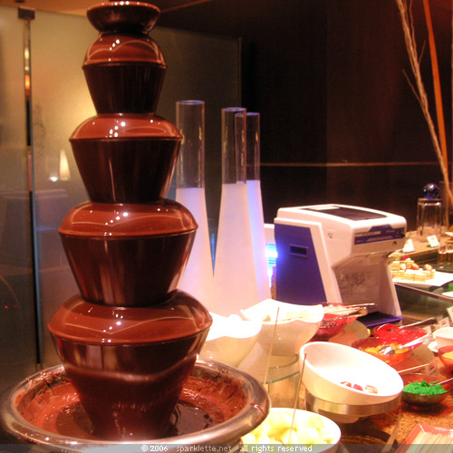 Chocolate fountain