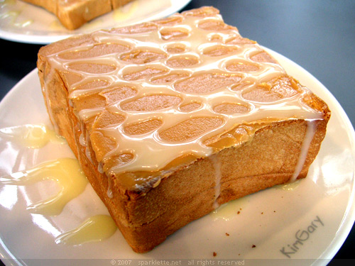 Sweetened Condensed Milk and Peanut Butter Thick Toast