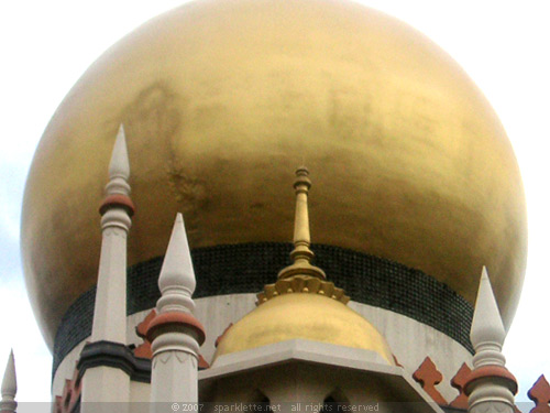Golden dome of the Sultan Mosque
