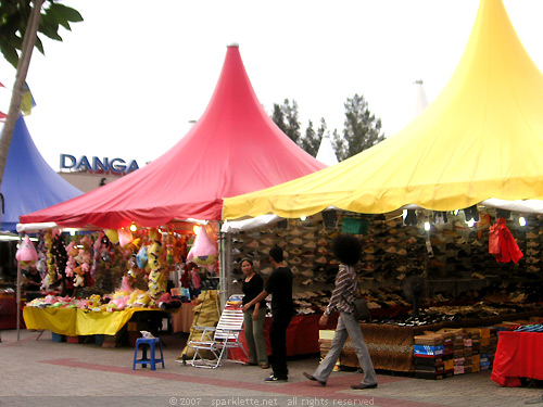 Bazaar at Danga Bay