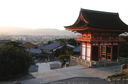 Kiyomizu-dera in Kyoto in the evening