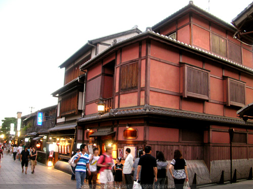 The streets of Gion in Kyoto