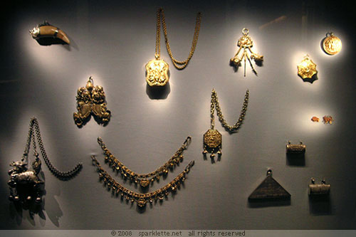 Peranakan Museum – Trail of Colourful Treasures