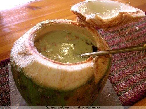 Chingri Maacher Malai Curry (Prawns in Green Coconut)