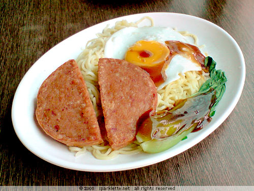 Luncheon Meat & Egg Ramen