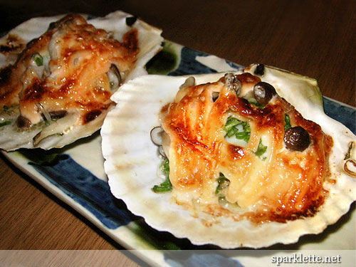 Hotate Mentaimayo Yaki (Grilled Scallop with Spicy Cod Roe & Mayonnaise)