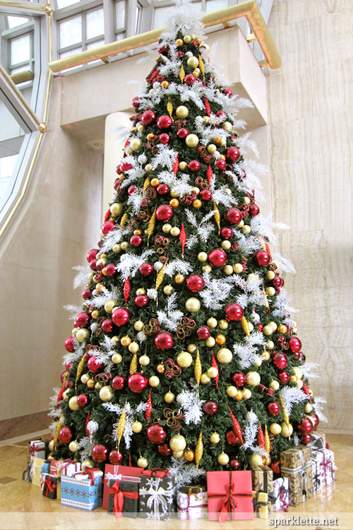 Christmas tree at the Ritz-Carlton