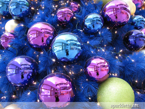 Christmas tree at West Coast Plaza